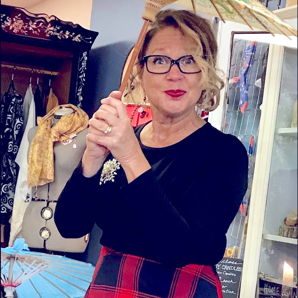 Meet your Posher, Laura